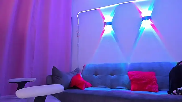 gaaby foxx online show from October 2025 01:31:02 PM