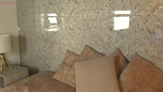 alison222  online show from February 2026 11:36:02 AM