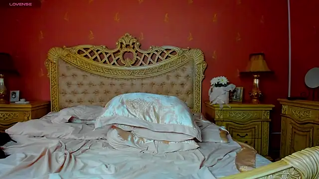 JuliyaMayss online show from June 2026 02:53:01 AM