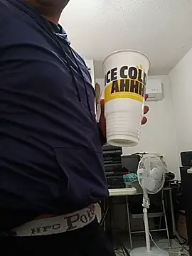 DocPepino online show from November 2025 07:56:01 PM