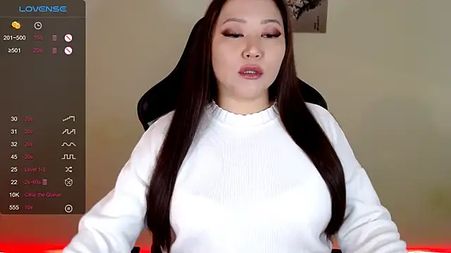 LisaAsianFlower online show from May 2026 02:51:01 AM
