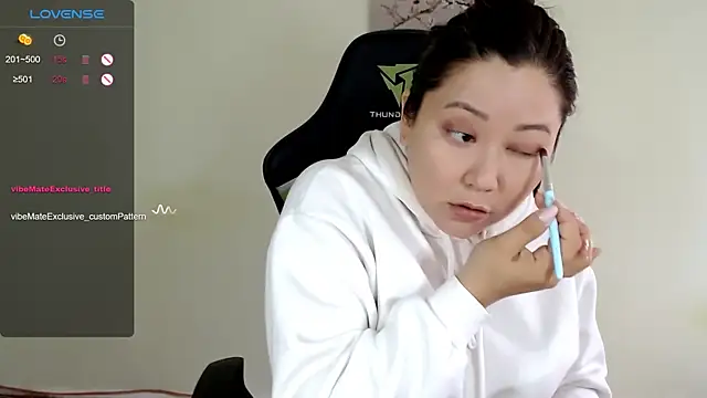 LisaAsianFlower online show from May 2026 02:08:01 AM