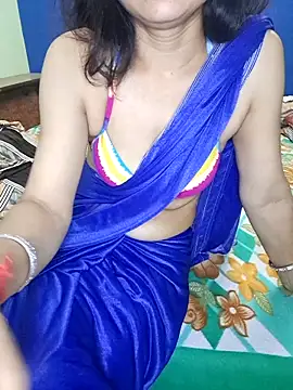 Cute-Zarina online show from October 2025 06:08:01 PM