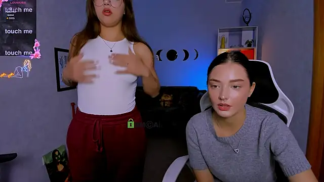 Snapshot of kiki_swan chatting on September 2025 06:50:02 AM kiki swan online show from September 2025 06:50:02 AM