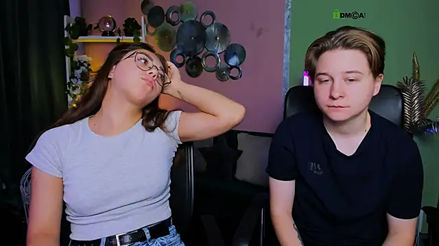 Snapshot of kiki_swan chatting on October 2025 05:54:02 AM kiki swan online show from October 2025 05:54:02 AM