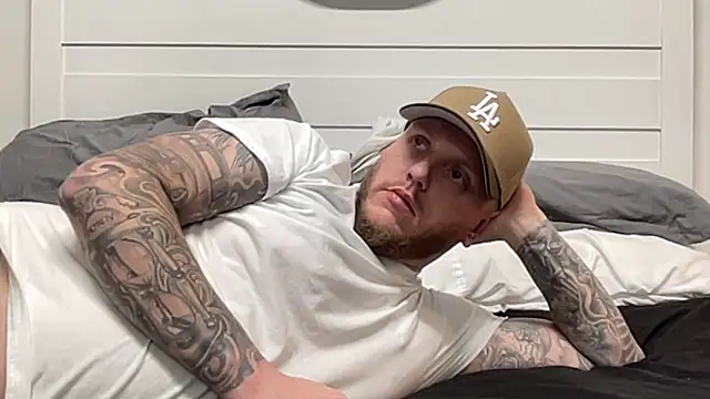 Thegreatwhitepipe online show from November 2025 11:20:01 AM