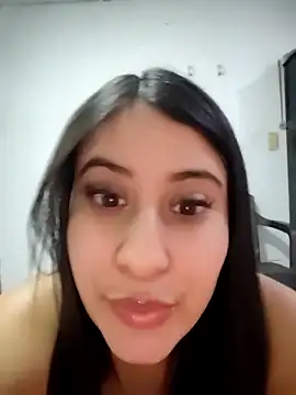 Snapshot of mialorents chatting on September 2025 12:14:01 AM mialorents online show from September 2025 12:14:01 AM