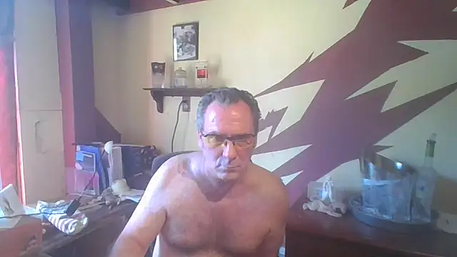 HunkofRock online show from May 2026 04:13:02 PM