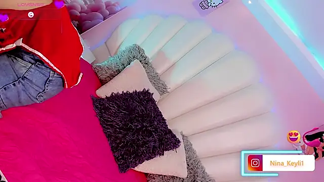 Nina Keyli online show from February 2026 07:56:02 PM