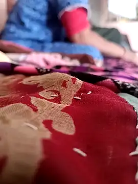 Snapshot of adp-007 chatting on February 2026 04:19:02 AM adp-007 online show from February 2026 04:19:02 AM