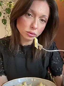 Snapshot of Succubus-Magdalena chatting on March 2025 11:01:02 AM Succubus-Magdalena online show from March 2025 11:01:02 AM