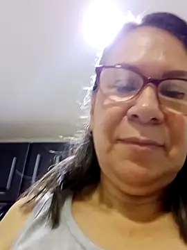 victoria wayne online show from September 2025 10:17:01 AM