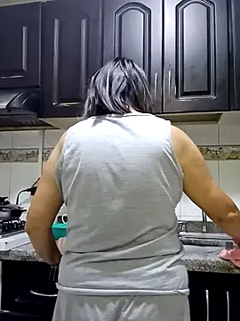 victoria wayne online show from October 2025 09:56:02 AM