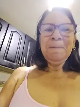Snapshot of victoria_wayne chatting on June 2026 09:30:01 AM victoria wayne online show from June 2026 09:30:01 AM