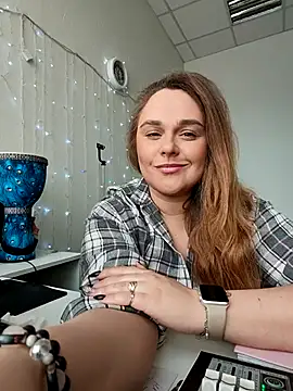 Juicy PeachLux online show from February 2026 05:48:02 AM