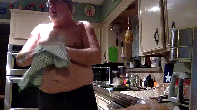 superbearboss online show from November 2025 12:02:01 AM