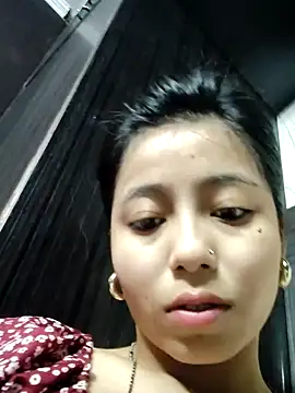 Snapshot of roshni_3562 chatting on March 2025 11:53:02 AM roshni 3562 online show from March 2025 11:53:02 AM