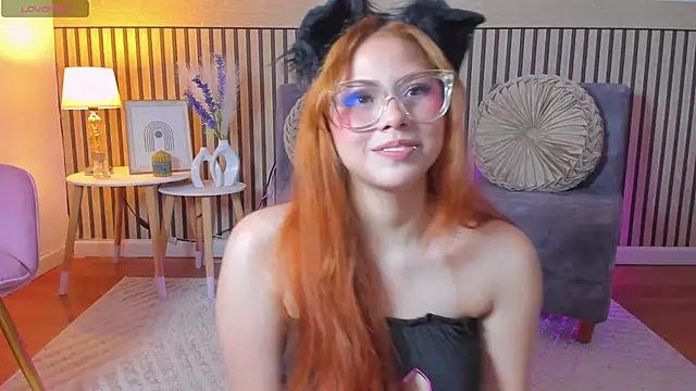 Snapshot of aleska_winter chatting on October 2025 11:51:02 AM aleska winter online show from October 2025 11:51:02 AM