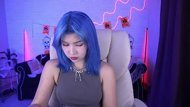 SelenaIris online show from October 2025 09:05:02 PM