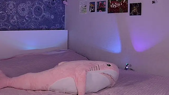 Snapshot of Cute_Cate404 chatting on May 2026 02:42:02 AM Cute Cate404 online show from May 2026 02:42:02 AM