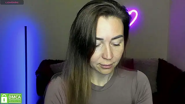 Kiss julli88I online show from March 2025 06:22:01 PM