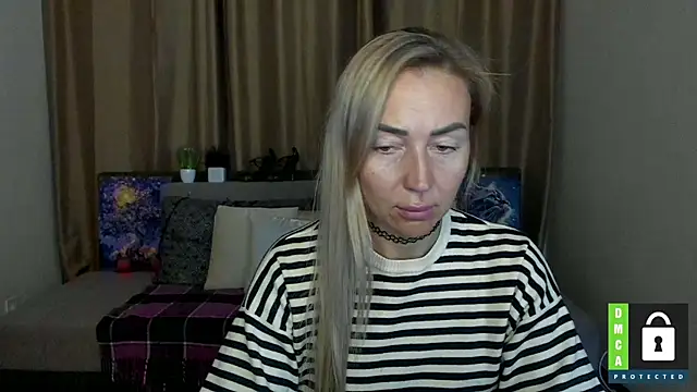 Kiss julli88I online show from September 2025 05:25:01 PM