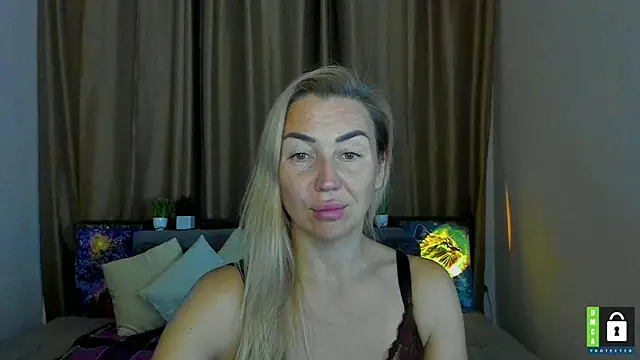 Kiss julli88I online show from November 2025 06:31:02 PM