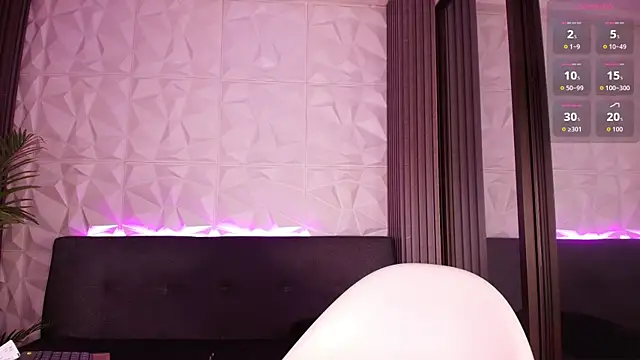 troy rouge online show from November 2025 07:29:02 PM