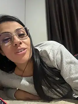 jheicylli online show from June 2026 02:24:02 AM