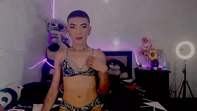 KimberlyXtreme online show from September 2025 11:38:01 PM