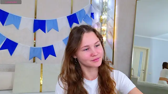 AmeliRoyse online show from September 2025 05:07:02 PM