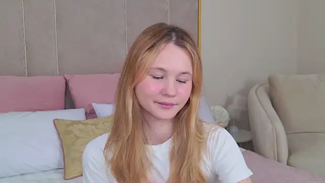 AmeliRoyse online show from June 2026 05:17:02 PM