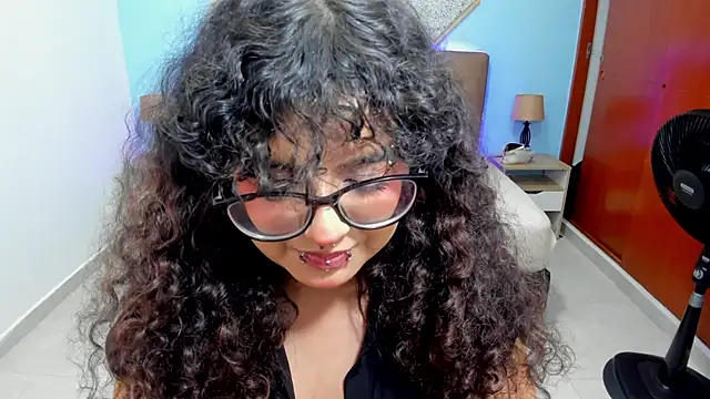 Snapshot of _Lilly_miller chatting on September 2025 07:59:01 PM Lilly miller online show from September 2025 07:59:01 PM