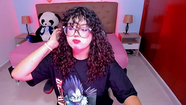 Snapshot of _Lilly_miller chatting on October 2025 08:07:02 PM Lilly miller online show from October 2025 08:07:02 PM