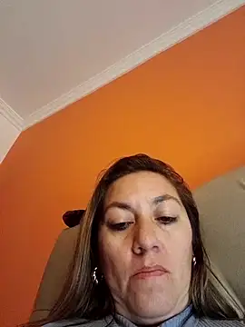 Snapshot of Luna-nevada chatting on October 2025 02:43:02 AM Luna-nevada online show from October 2025 02:43:02 AM