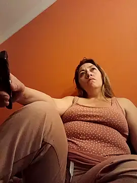 Snapshot of Luna-nevada chatting on November 2025 11:12:01 AM Luna-nevada online show from November 2025 11:12:01 AM