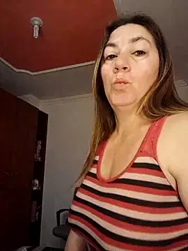 Snapshot of Luna-nevada chatting on November 2025 12:06:02 PM Luna-nevada online show from November 2025 12:06:02 PM