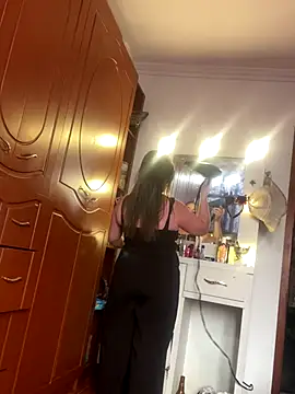 Luna-nevada online show from January 2026 05:38:02 PM