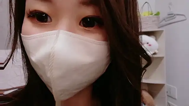 -COCOAtann- online show from November 2025 05:06:01 AM