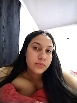 esmeralda jadees online show from January 2026 01:05:02 PM