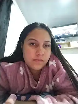 esmeralda jadees online show from June 2026 02:24:02 AM
