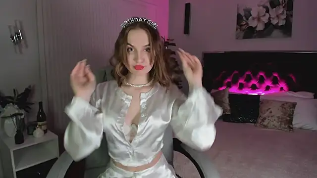  Vikky Moon  online show from March 2025 01:10:01 AM