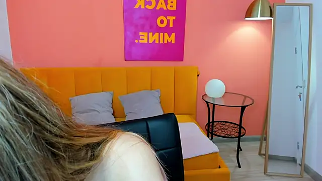 EvelineAmore online show from May 2026 08:44:01 AM