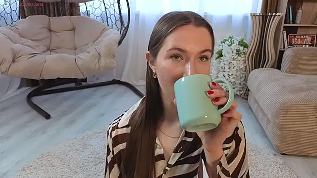 Snapshot of Kira_mindnes chatting on November 2025 06:03:02 AM Kira mindnes online show from November 2025 06:03:02 AM