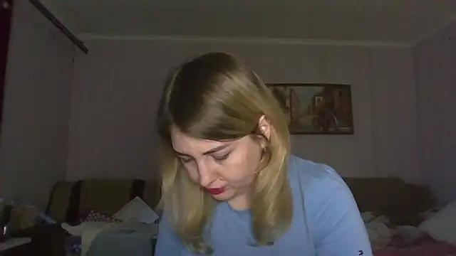 Saxophonistka online show from March 2026 03:40:02 PM