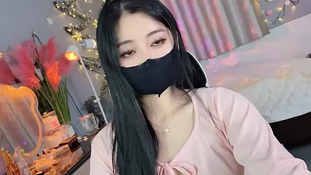 Snapshot of MI_KA22 chatting on January 2026 05:00:01 AM MI KA22 online show from January 2026 05:00:01 AM