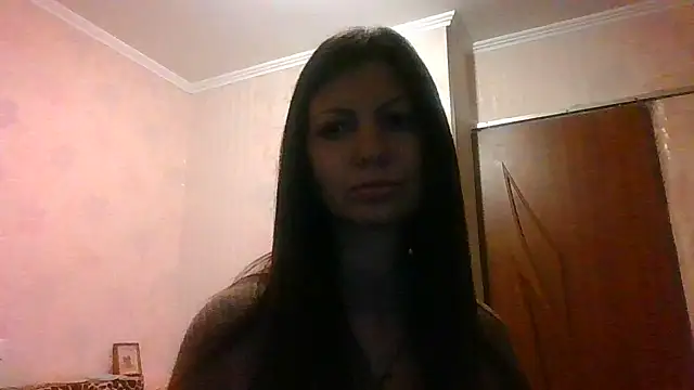 AliseWats online show from March 2025 05:07:02 PM