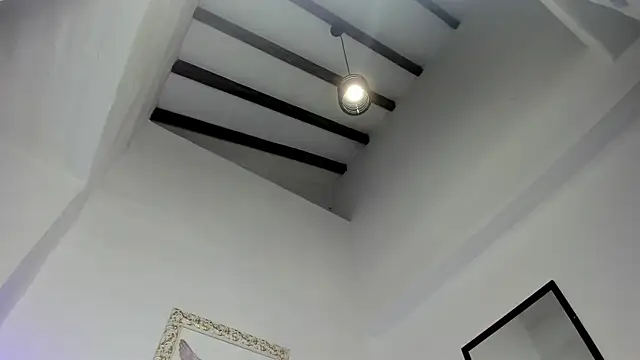 Lola Blondie online show from October 2025 12:16:01 PM