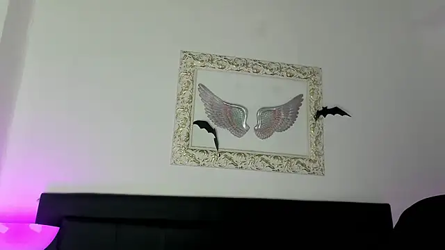 Lola Blondie online show from October 2025 12:19:02 PM