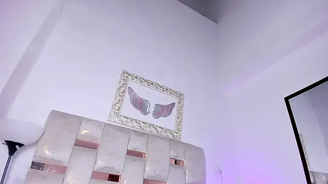 Lola Blondie online show from March 2026 11:35:01 AM